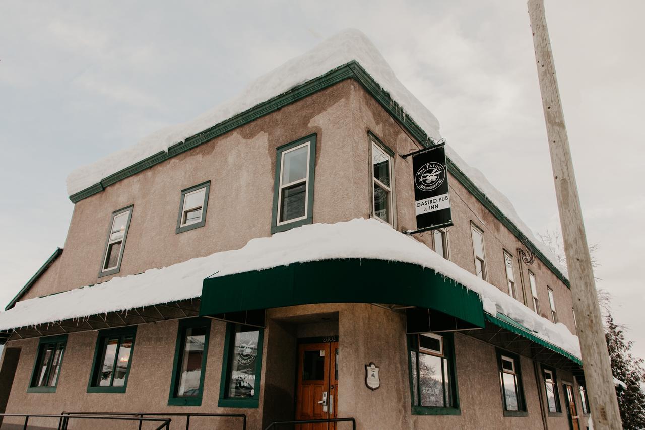 The Flying Steamshovel Inn Rossland Eksteriør billede