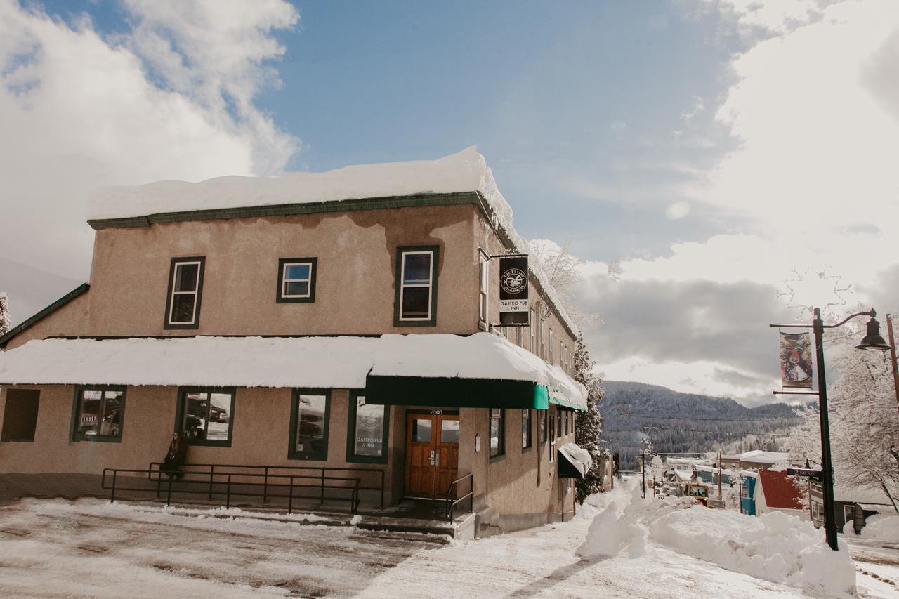 The Flying Steamshovel Inn Rossland Eksteriør billede